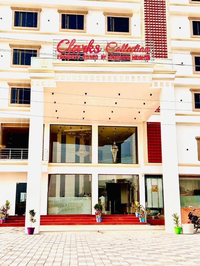 فندق Clarks Collection Somnāth المظهر الخارجي الصورة